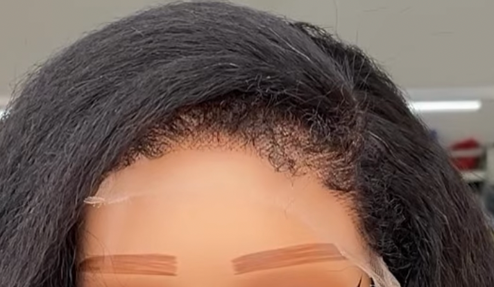 Voluminous kinky bob wig